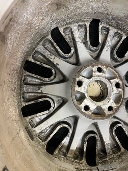 Alu kola Audi A8 5x112 R18 7,5j et40 - 5
