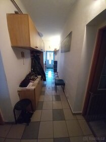 Strachotín - velký RD s komerčním prostorem - 5