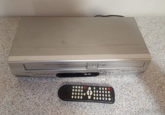 DVD-VHS kombo Funai DDVR-7830D - 5