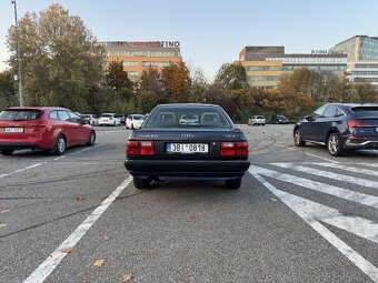 Audi 100 C3 2.2E 101 kW - 5
