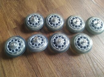 Kolečka na inline brusle 70mm 8 ks - 5