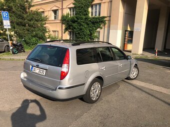 Ford Mondeo Kombi (rok výroby 2002) - 5