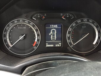 Škoda Octavia 2,0 rs 147 kw - 5