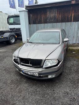 Škoda octavia 1.6 benzín 2007 - 5