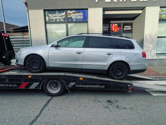 Vůz na náhradní díly VW Passat B6 kombi 2007 BMP JLR LA7W - 5