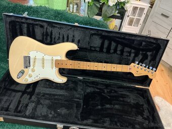 Prodam Fender stratocaster usa - 5
