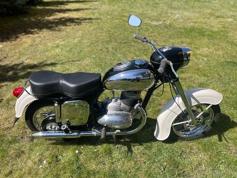 Jawa-ČZ 250 kývačka - 5