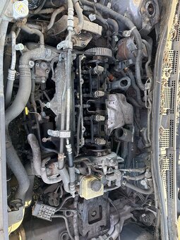 MAZDA 5 (CR19) / 2.0 CD 81 kW veškeré náhradní díly - 5