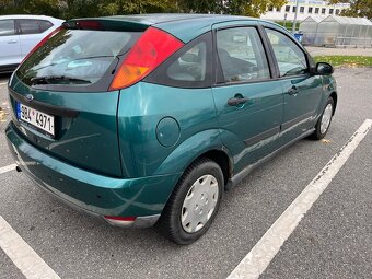 Ford Focus Mk1 1.6i 16V (1999) - 5