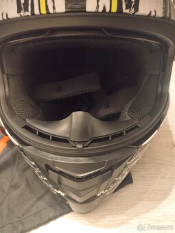 Prodám kvalitní helmu - 5