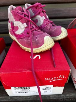 Prodáme holčičí botičky - 5