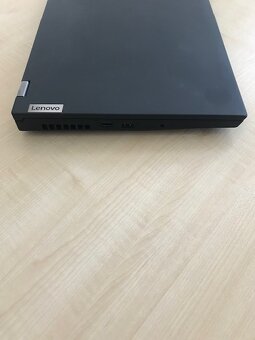 Lenovo ThinkPad P15 G1-i7/16GB/512GB/W11 - 5