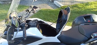 Honda NC 750X - 5