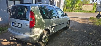 Škoda Roomster 1.4i 63kw rok-2007 - REZERVACE - 5