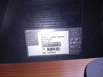 LCD monitor Gateway MW19V – 19", 1440x900, repro, DVI+VGA - 5