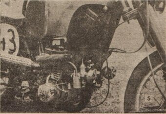 Silniční závodní motor Jawa 250 ccm pérák J. Lakatoš - 5