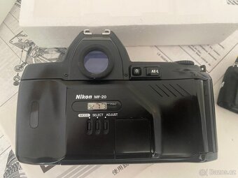 Nikon F-80 - 5