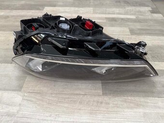 GOLF 7 SPORTSVAN 14-20 světlo FULL LED LP 518941043A - 5