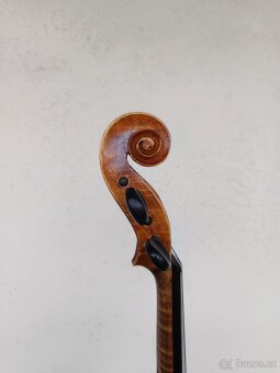 Housle - 5