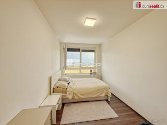 Pronájem bytu 3+kk s balkonem, 58,2 m2, Thomasova, Praha - 5