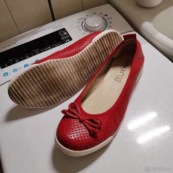 Baleríny vel 38 - 5