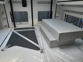 ADRIA TWIN SUPREME 640SGX 165PS Obytná vestavba Záruka - 5