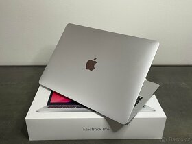 MacBook Pro 13" 2020 M1 Silver / 256GB - 5