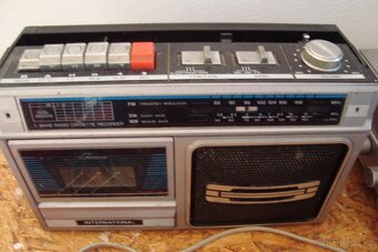 Hi-fi componenty 5 kusů - 5