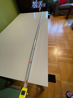pracovní stůl o dvou podpěrách - 5