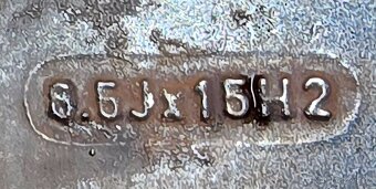 6,5Jx15H2 gumy 215 65 R15 C. Kolem 8mm - 5