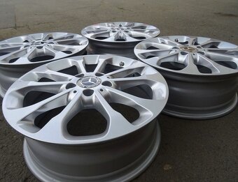 Disky originál Mercedes 17", rozteč 5x112,ET 38, šíře 6,5J - 5