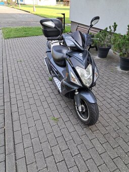 Skutr 125 - 5