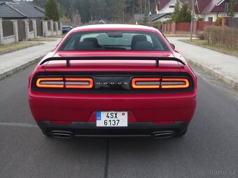 Dodge Challenger, 3.6 V6 - 22.755 km, KRÁSNÝ - 5