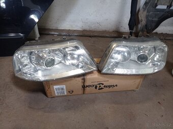 Xenonové světlomety Seat Alhambra 2006 - 5