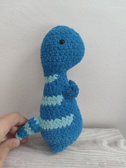 Háčkovaný dinosaurus - 5