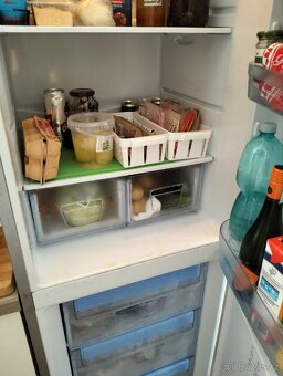 Náhradní sklo do lednice Indesit - 5