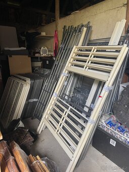 Kovové postele IKEA SVARTA - 5