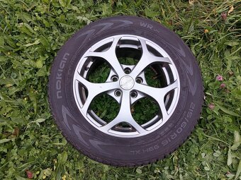 Zimní kola 16 na Ford, pneumatiky Nokian 215/60/16 - 5