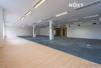 Pronájem komerční Obchodní prostory, 753㎡ - 5