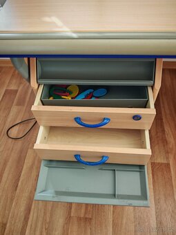 Rostoucí stůl Moll Champion dětský studentský - 5