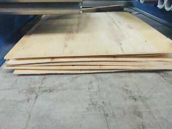 Dřevěné desky, dřevěné bedny a palety - 5