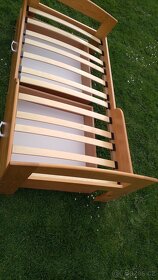 2x dětská postel dřevěná - 5