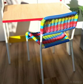 Barevný rozkládací dětský multifunkční stoleček + židlička - 5