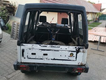 Suzuki Samurai - 5