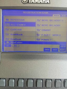YAMAHA PSR S 670 - 5