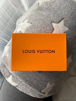 Louis Vuitton Card Holder - 5