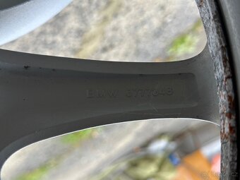 Originální BMW ALU kola + zimní pneu - 5