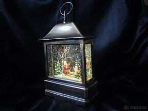 Vánoční lucerna svítící sněžítko elektrický pohyblivý betlém - 5