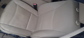 BMW e91 - Kožený vyhřívaný interiér - 5