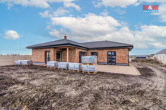 Prodej rodinného domu 4+kk, 127 m², Žiželice - 5